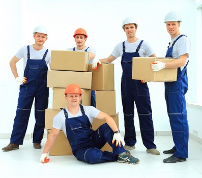 Flexible man and van Waterloo service for urban transport needs